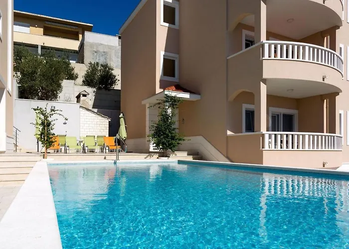 In Mit Grosser Terrasse By Interhome Apartment *