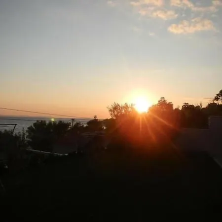 In Mit Grosser Terrasse By Interhome Apartament *